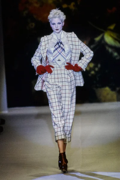 Look 59